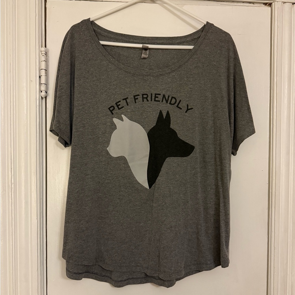Gray Pet Friendly Graphic T-Shirt